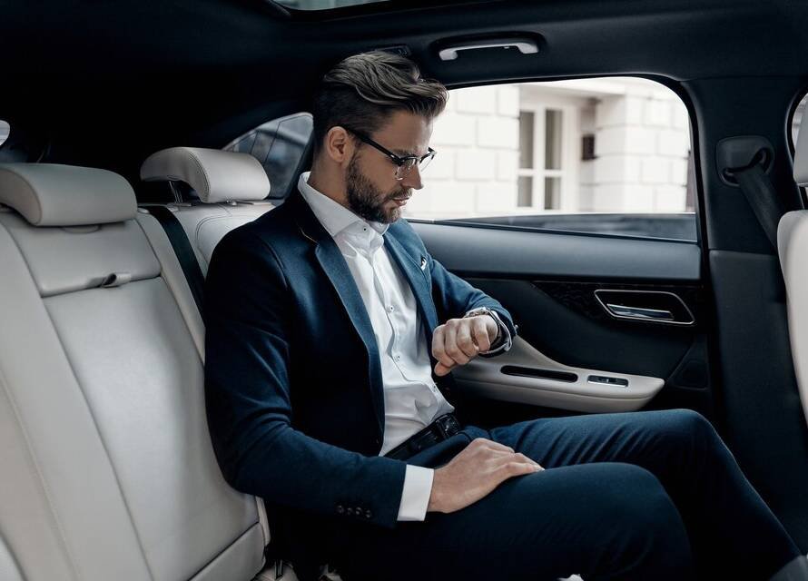 Luxury Transfers Around Surrey